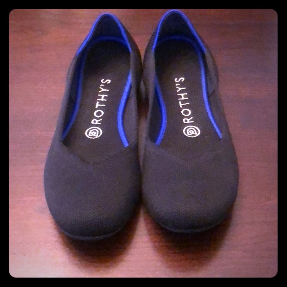 Rothys - The Flats.